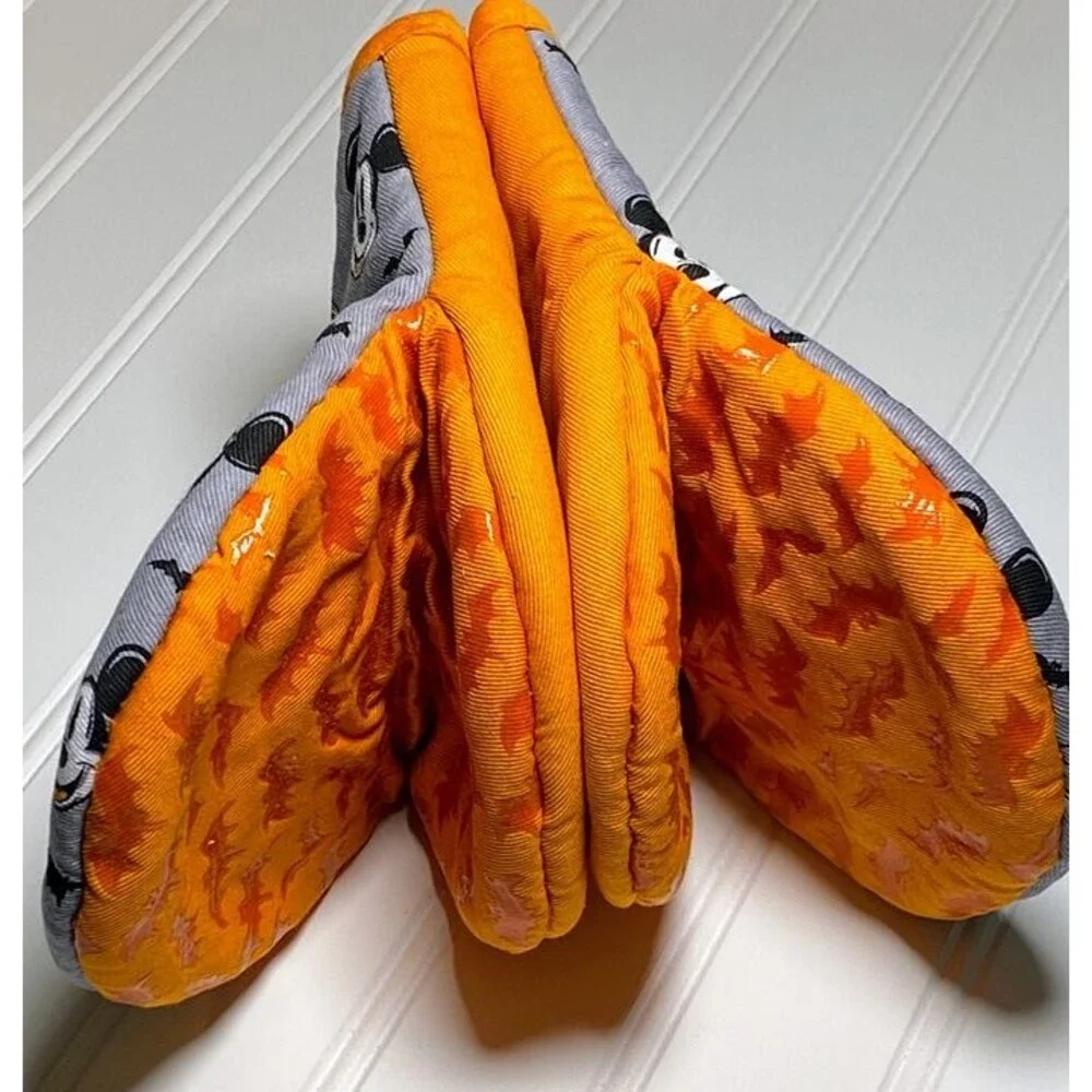 Disney Mickey Mouse Halloween Bats Oven Mini Mitts Pot Holder 2pc New!